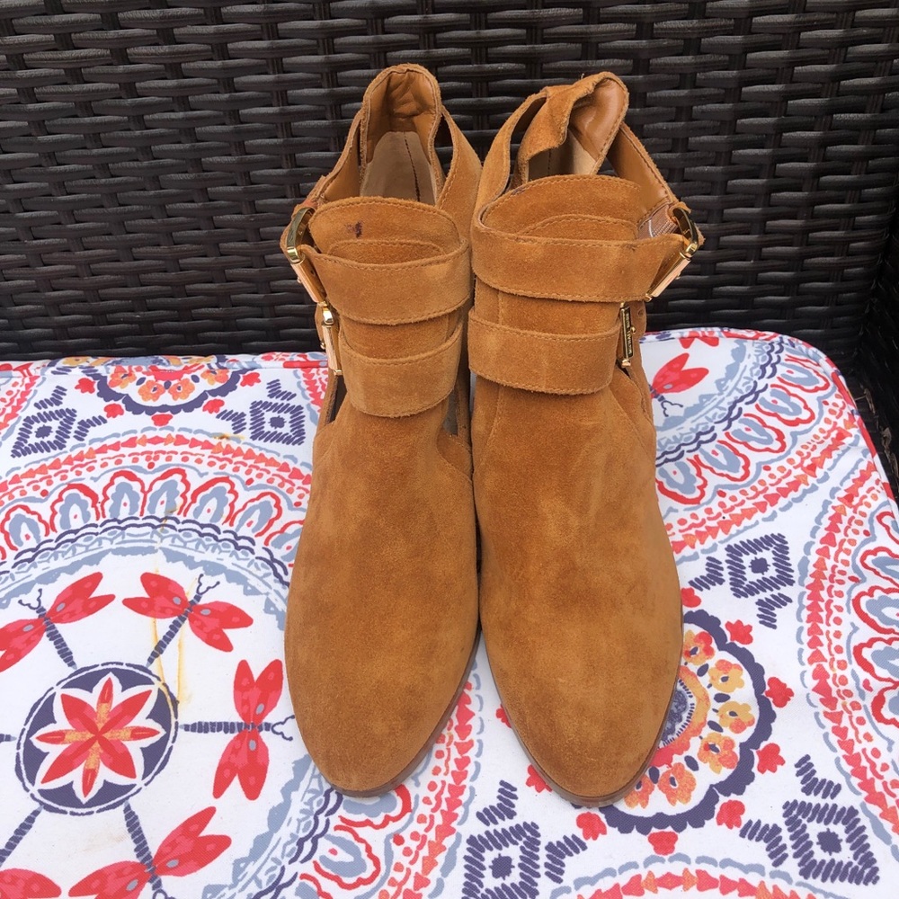 Michael Kors Walden Acorn Suede Booties Size 8M